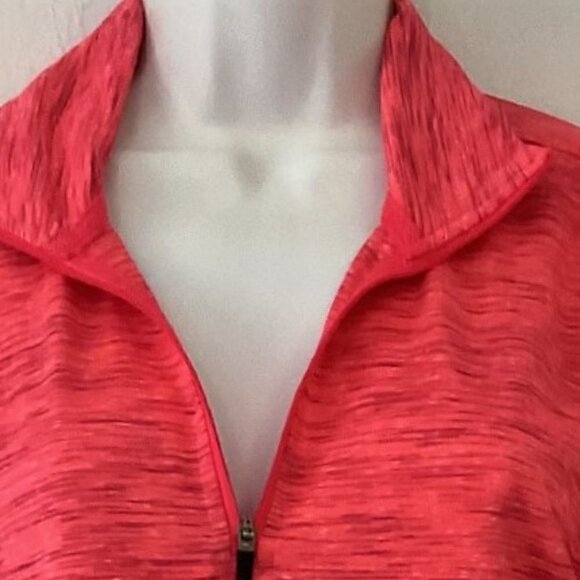 BCG ATHLETIC PULLOVER TOP - Picture 9 of 12